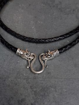 Viking leather necklace "Wolf's head" black