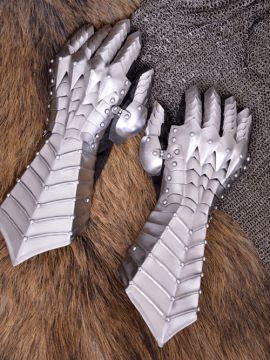 Plate gloves