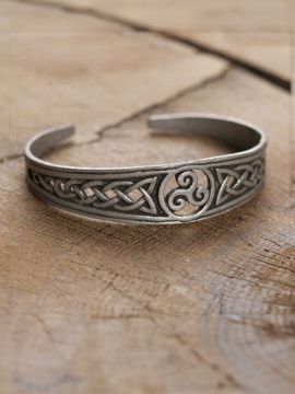 Celtic bangle - silver-plated