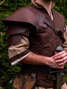 Leather shoulder warrior brown