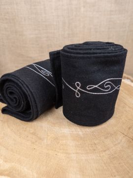 Wool calf wrap with embroidery black