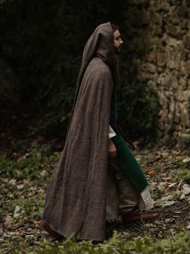 Walkloden cape in brown