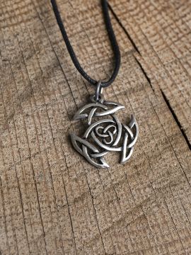 Celtic knot silver