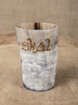 Large horn mug with personalized engraving