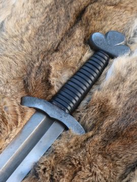 Viking sword with wide fuller SK-A