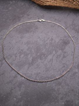 Delicate necklace silver