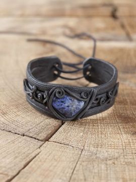 Bangle with sodalite