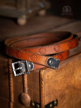 Oswald brown leather belt