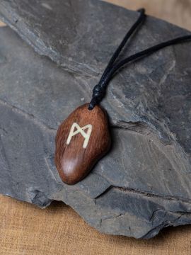 Wooden rune Mannaz