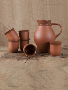 Set of clay jug with cups Jug + 6 mugs 0.1