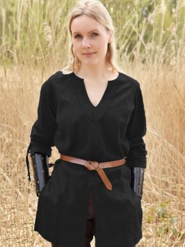 Ylva women's tunic in black