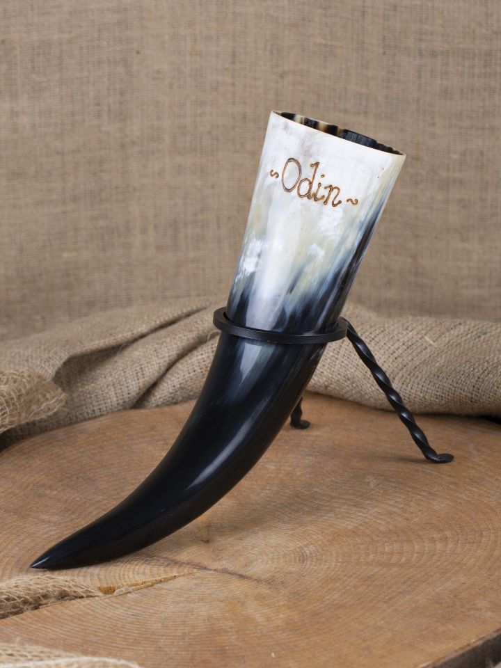 Drinking Horn with individual engraving