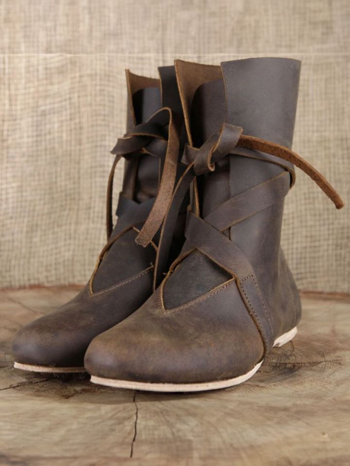 Viking boots with brown leather sole 47