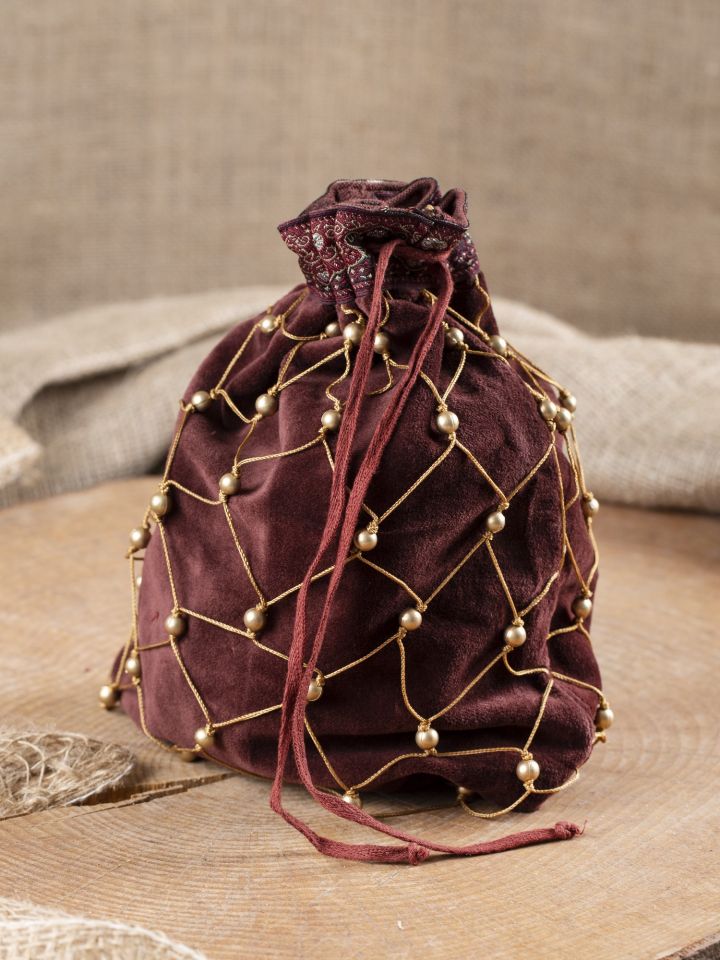 Velvet bag with bordeaux decoration