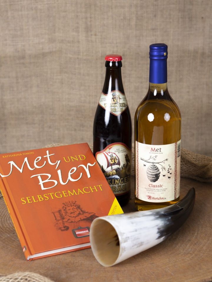 Mead and beer" gift set with Drinking Horn