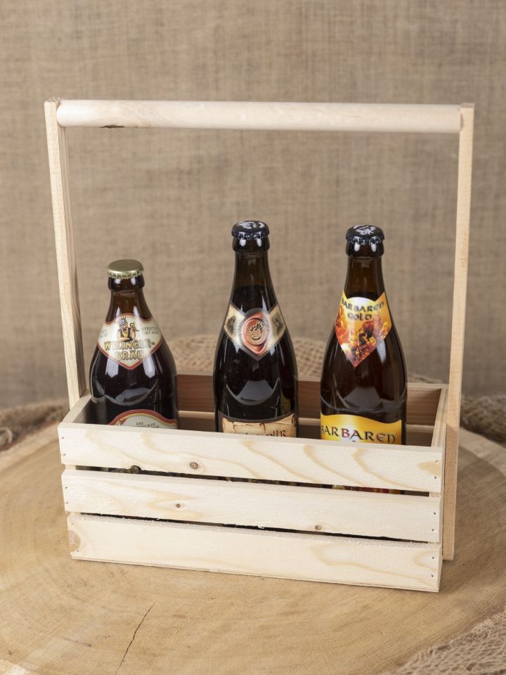 Bottle carrier for three bottles