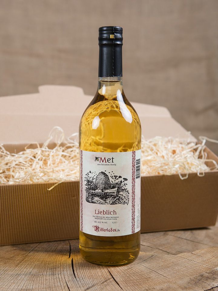 Gift box with 1 bottle of mead