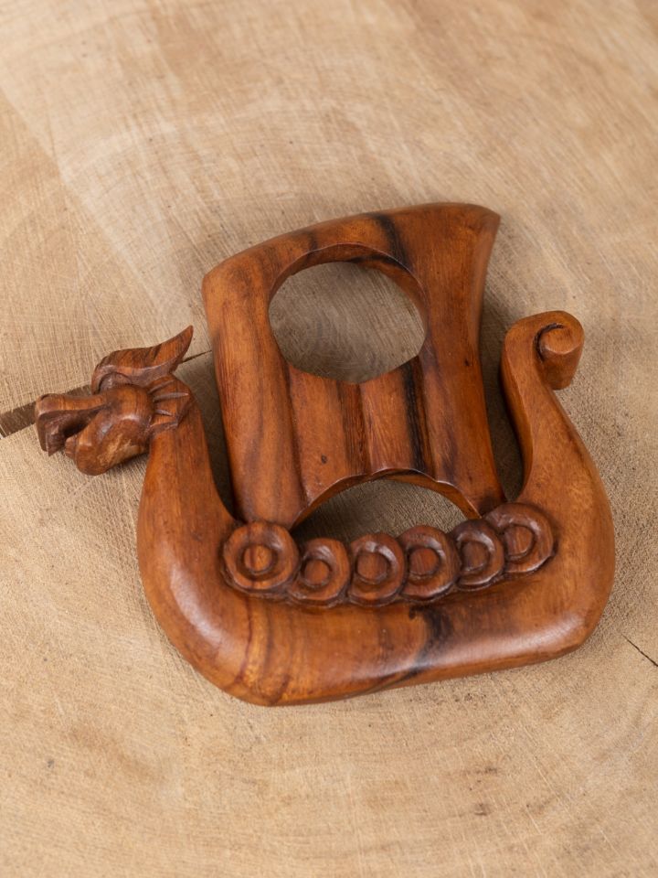 Drinking horn stand "Viking ship"