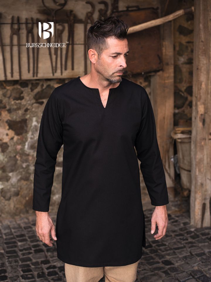 Under tunic Leif, black L