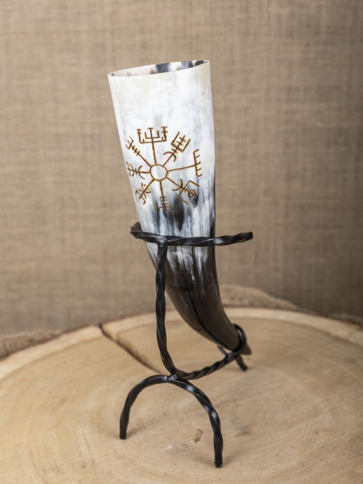 Drinking Horn with engraving "Vegvisir" 0.5 l