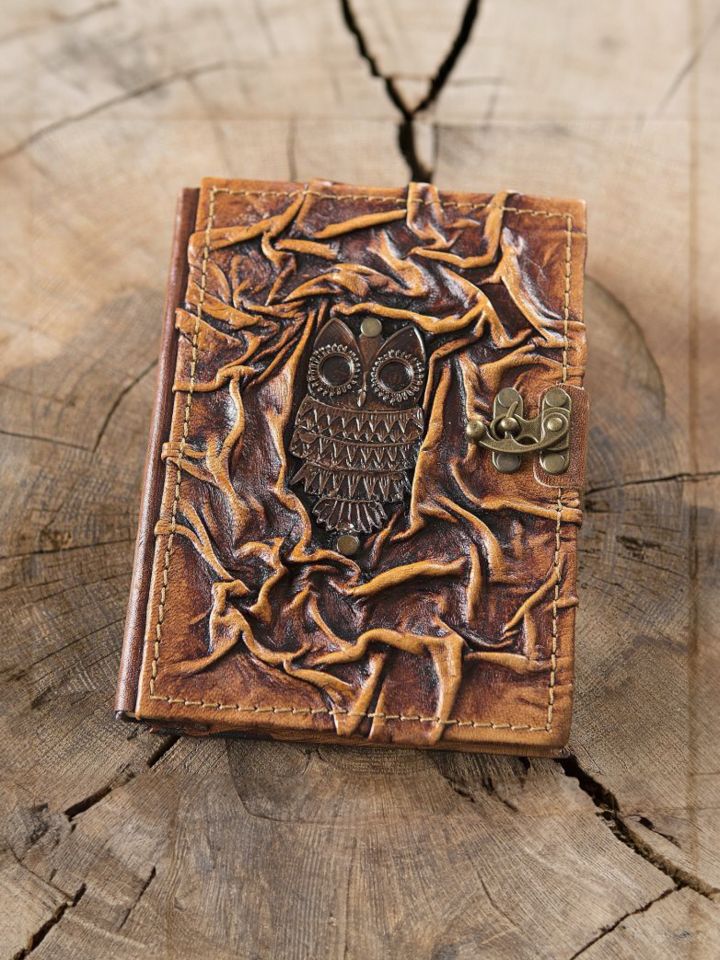 Leather book owl medium