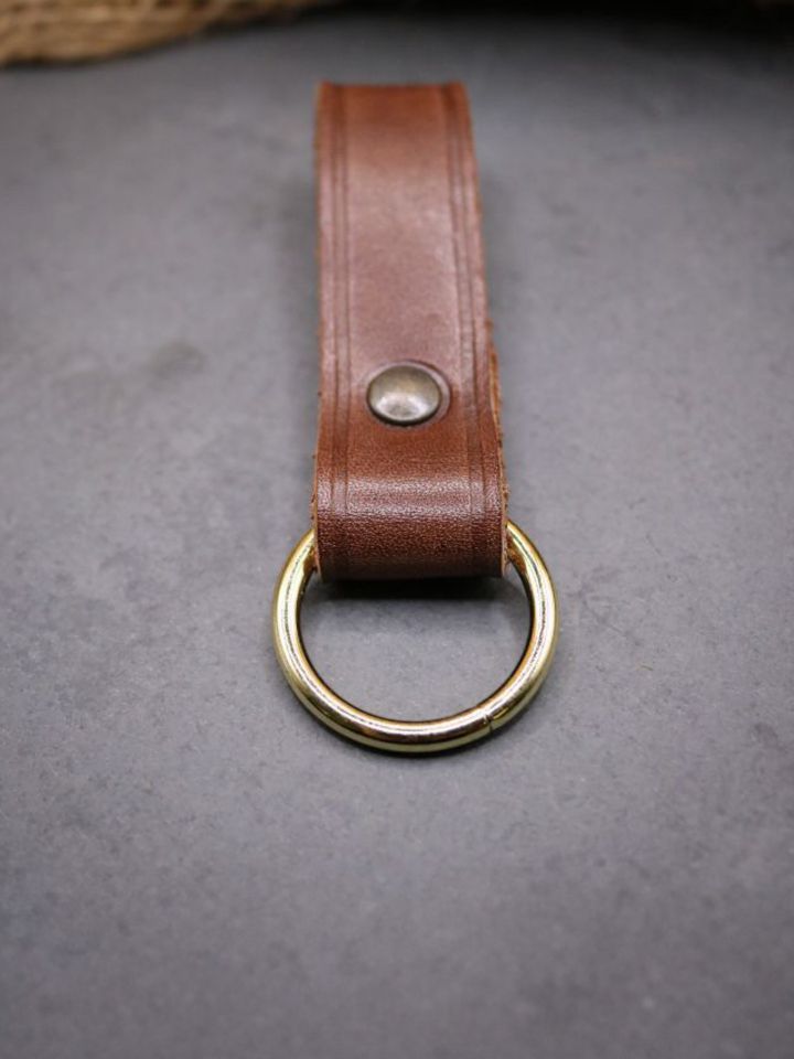 Ring holder brown