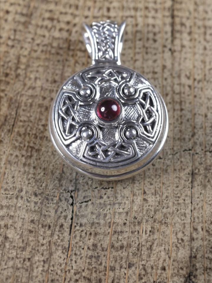 Farmer's ring necklace with garnet