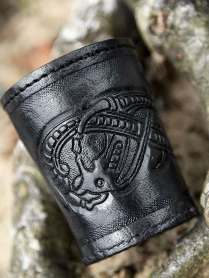 Dice cup with dragon motif black without cube