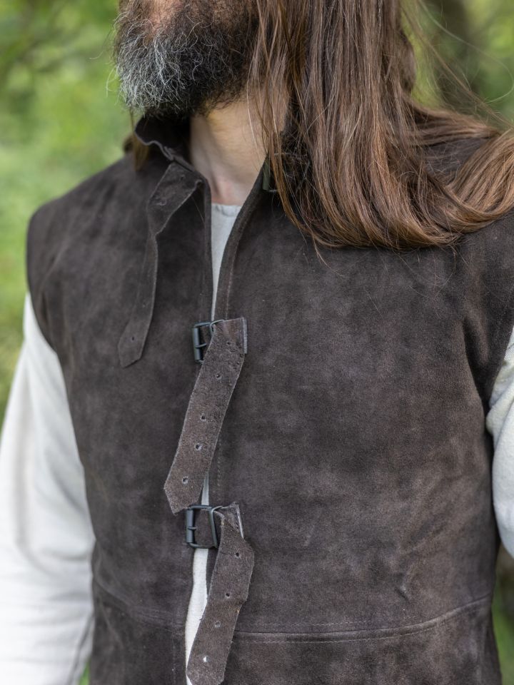 Orthello brown leather vest 2