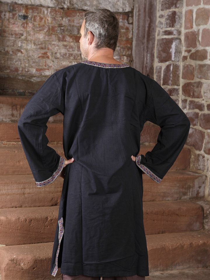 Tunic with border, black XL 2