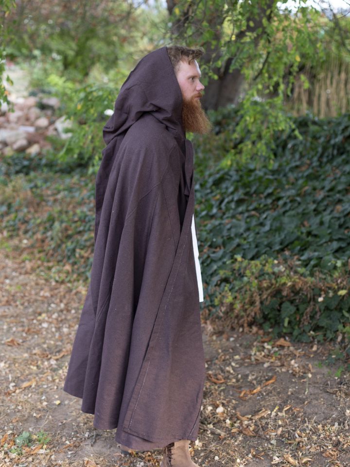 Hooded cape made of brown cotton 2