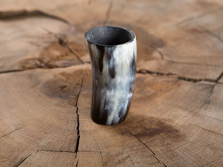 Horn dice cup 2