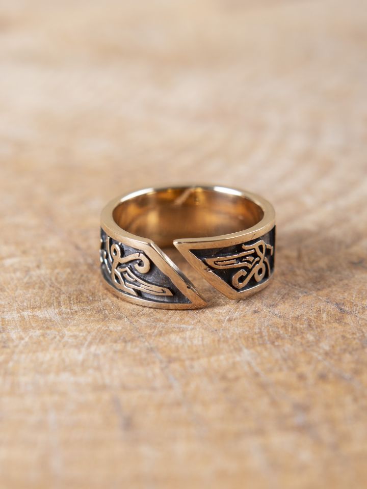 Bronze runic ring 2