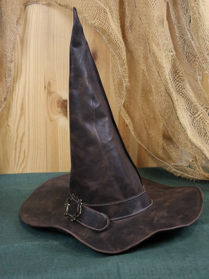 Wizard hat made of brown leather L 2