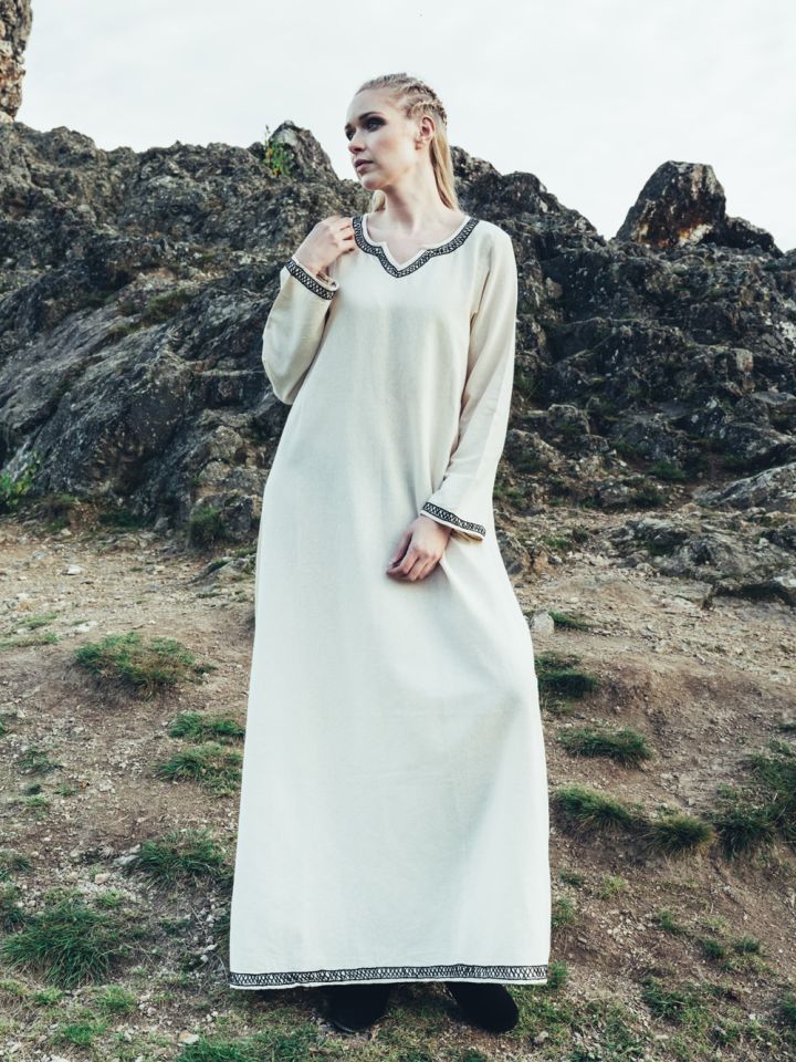 Viking dress Brigida nature M 2