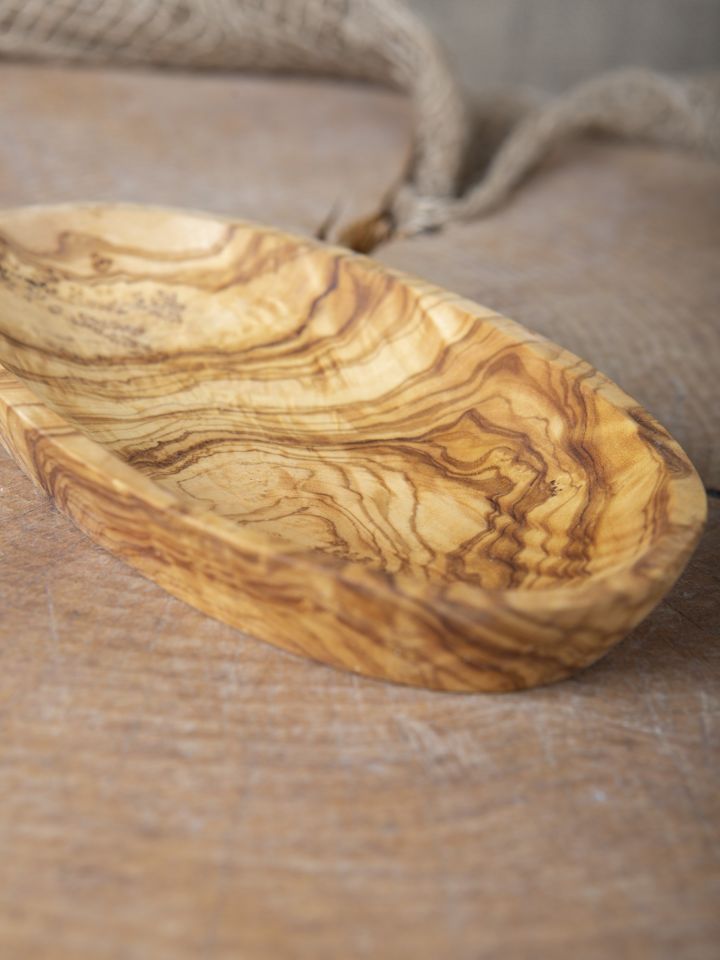 Olive wood bowl small 2