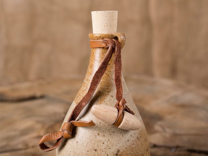 Sand-colored potion bottle 2