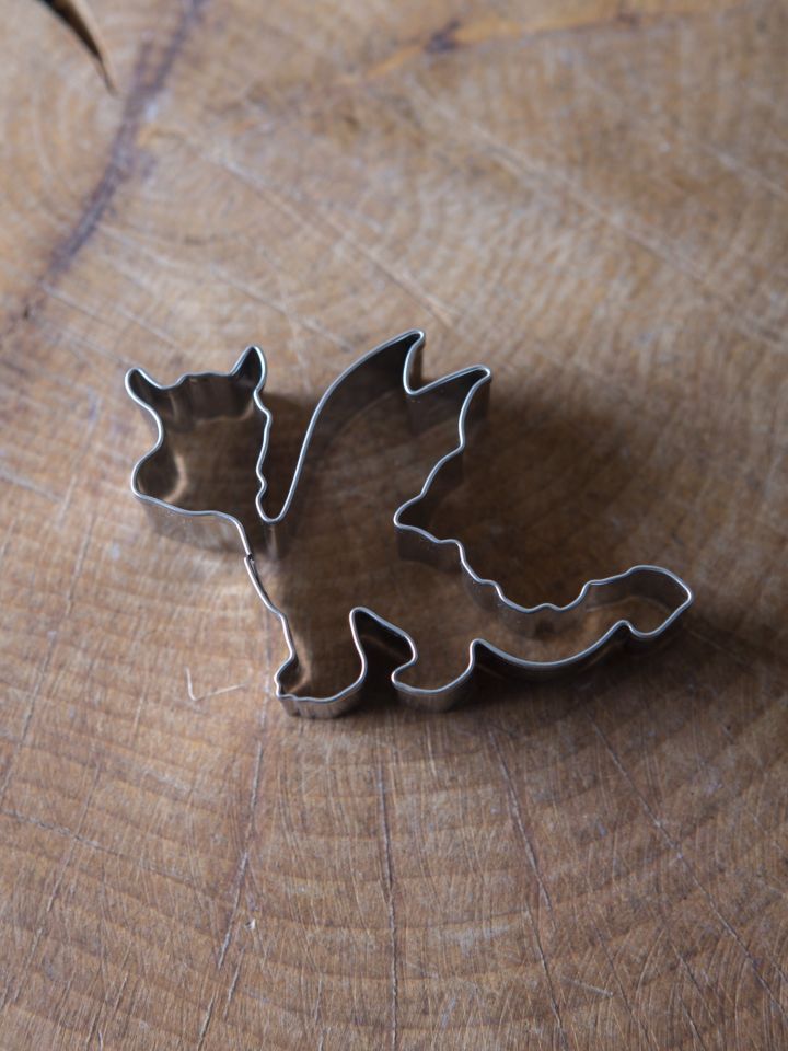 Cookie cutter dragon 2