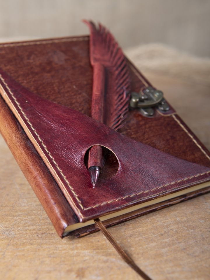 Leather book with pen holder red, medium 2