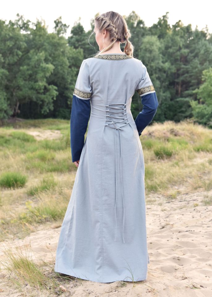 Medieval dress Eleanor blue 2