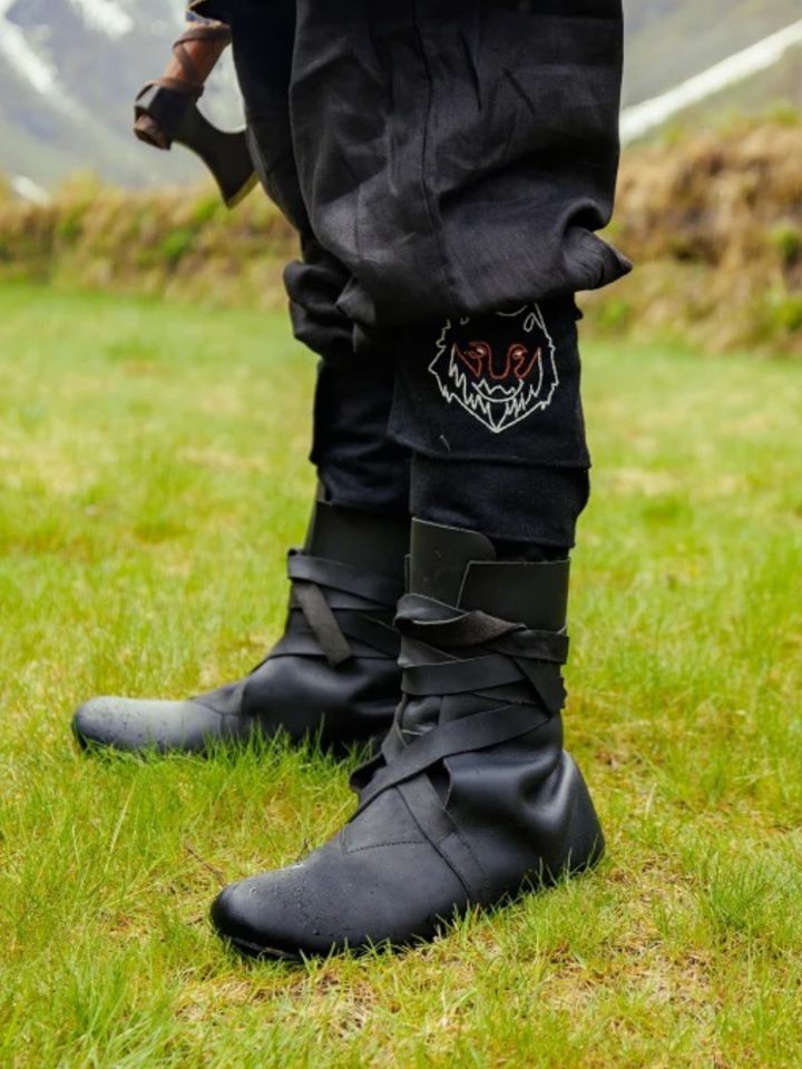 Viking boots with rubber sole black 49 2