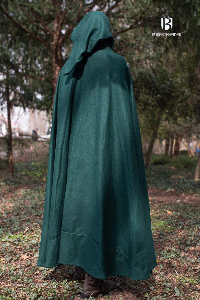 Hibernus green hooded cape 2