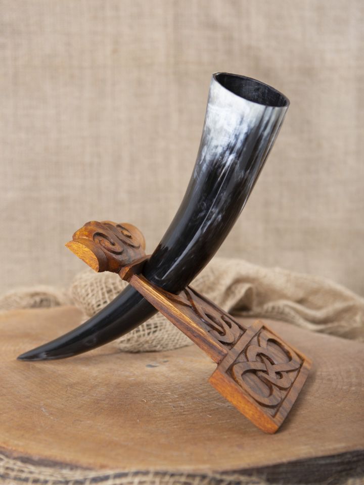 Drinking horn stand "Thor's hammer" 2