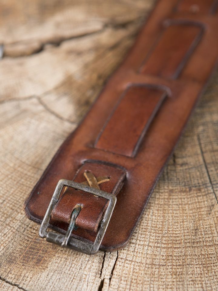 Leather strap in brown 2