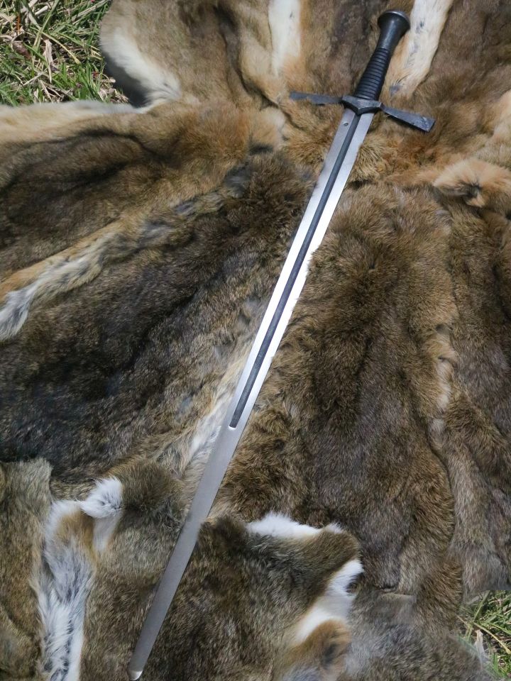 One-handed sword with round pommel SK-A 2