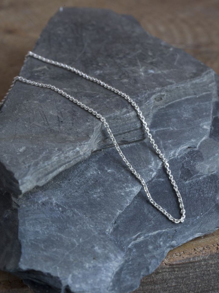 Delicate silver chain 50 cm 2