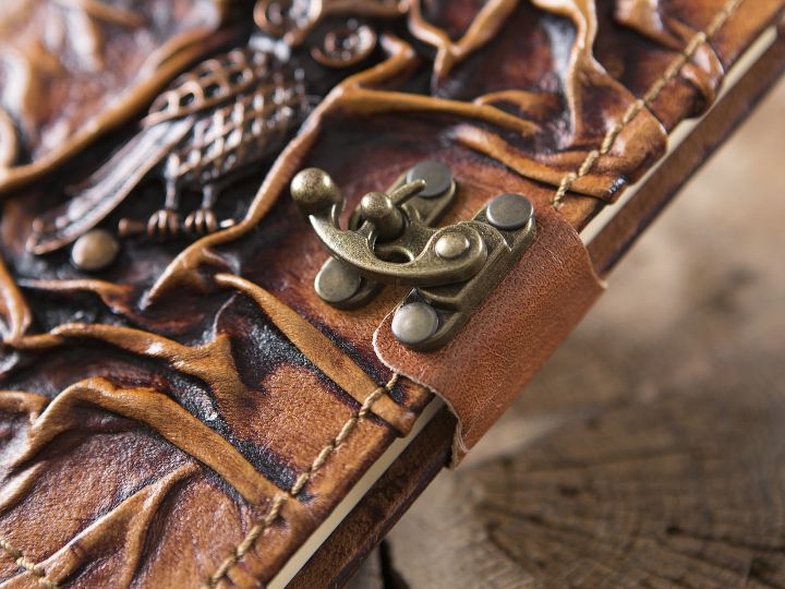 Leather book owl small 2