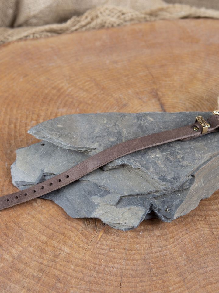 Leather bracelet with bronze buckle 2