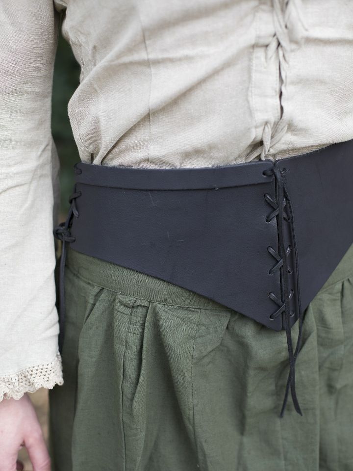 Corset belt with pouch holder 2