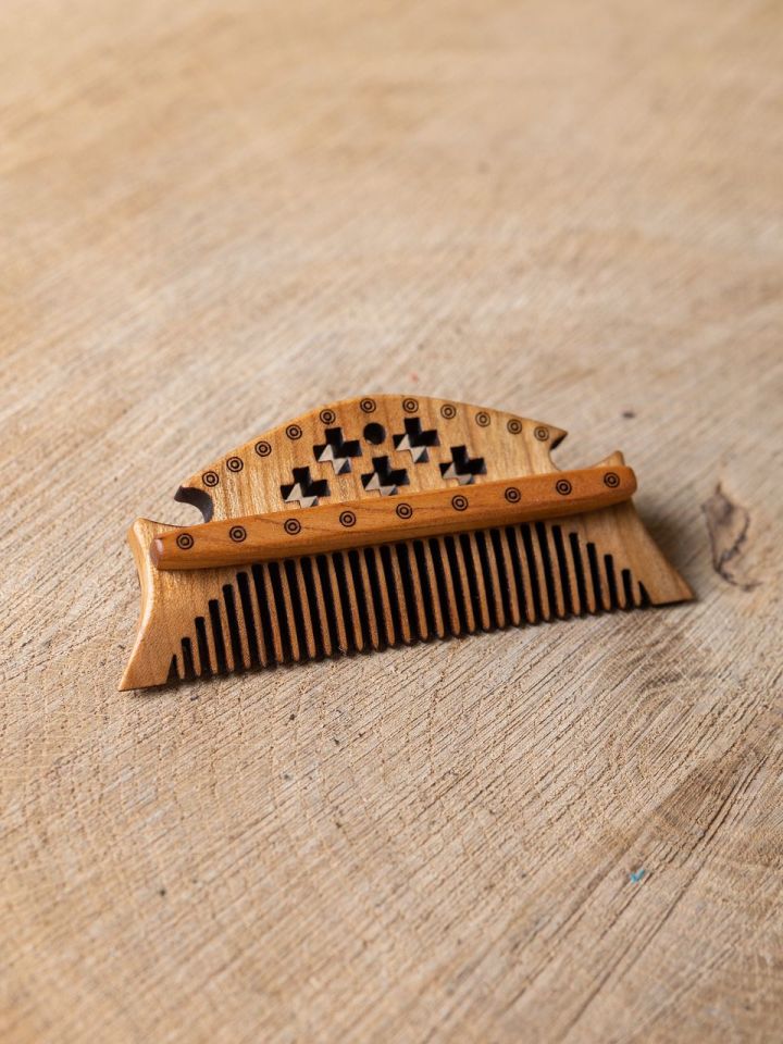 Wooden comb 6th-7th century 2